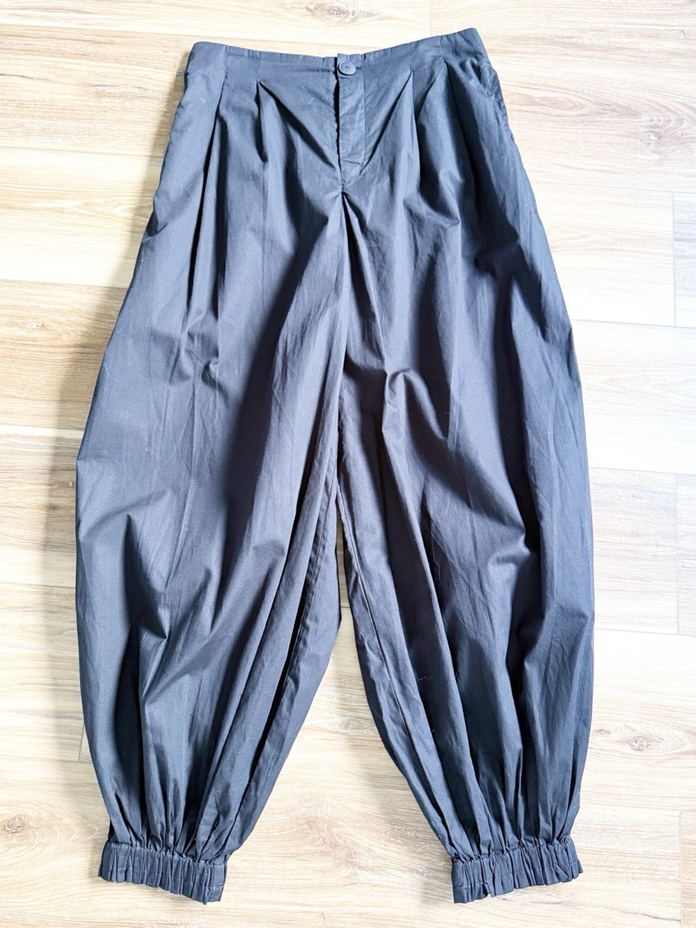 KOWTOW Black Elastic-Hem Women's Pants